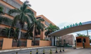 Anvisa combate produtos clandestinos para emagrecimento