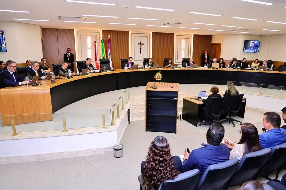 TCE-AM estabelece prazo de 30 dias para pagamento