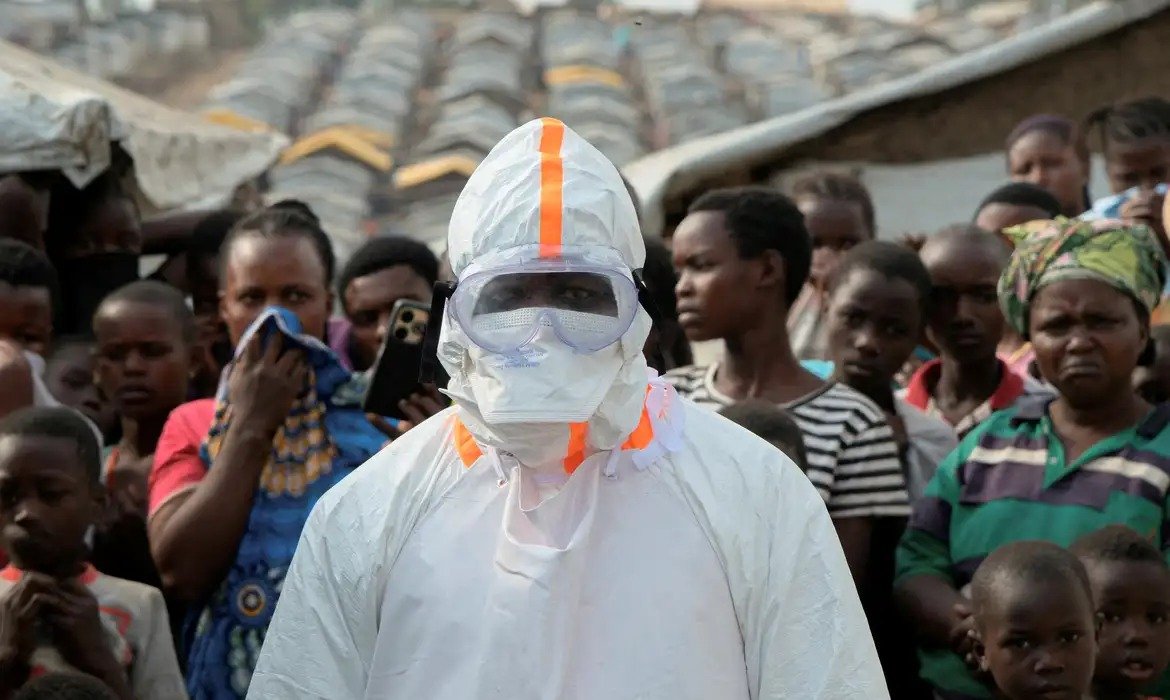 Ebola expõe desafios de saúde e segurança na RDC