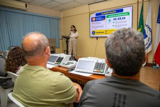 Justiça Eleitoral prepara mesários no Amazonas