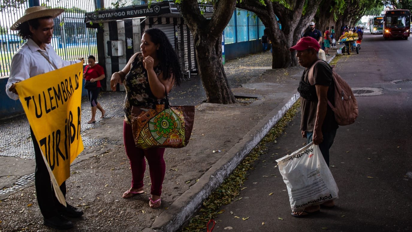 Ajuricaba-Me leva memória e resistência às ruas