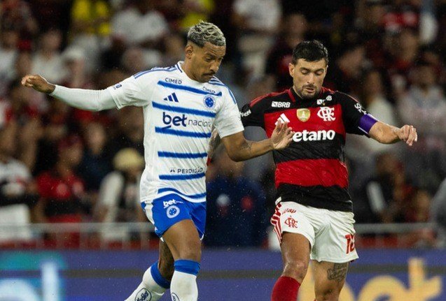Rádio Nacional transmite Libertadores ao vivo