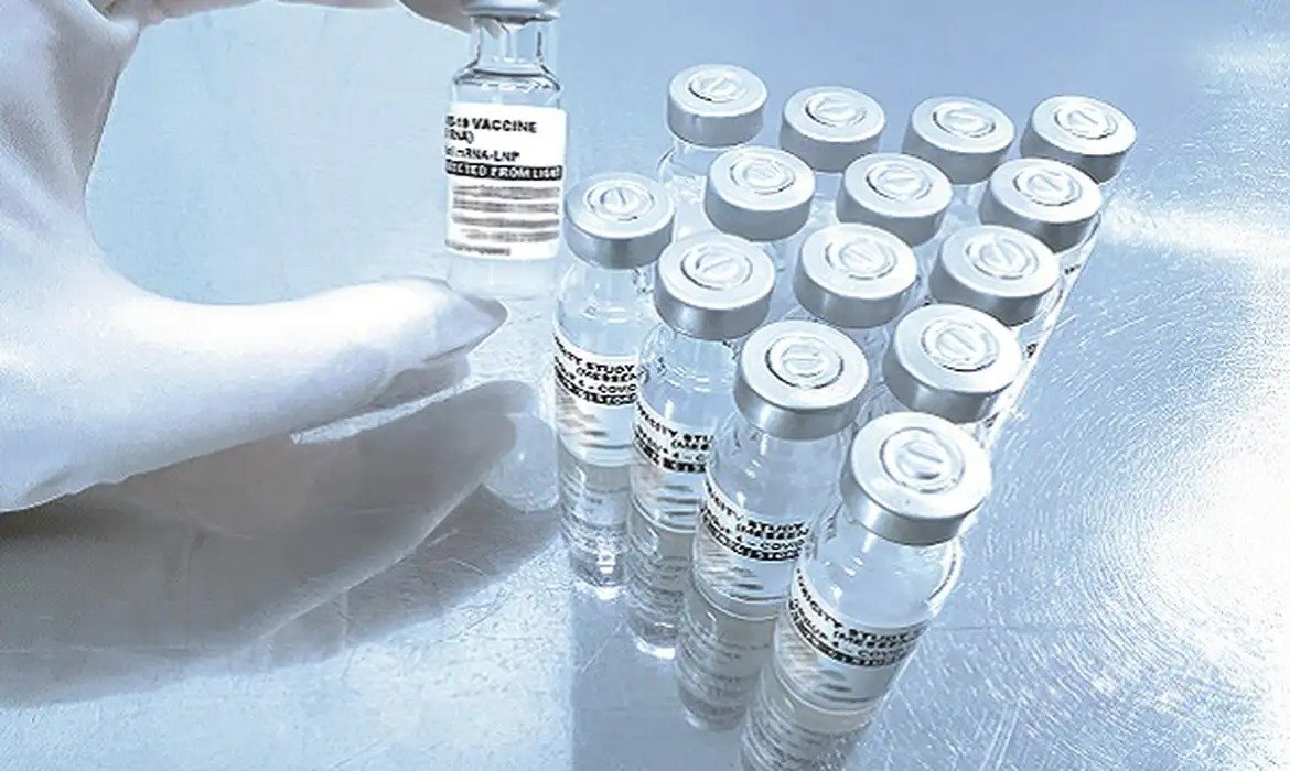 Fiocruz avaliará segurança de nova vacina brasileira