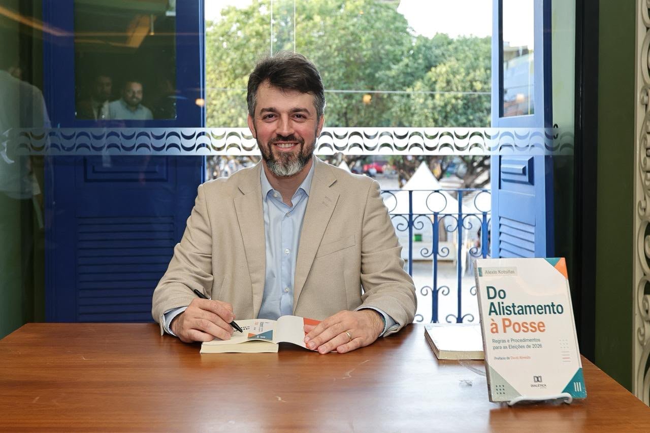 Livro sobre eleições de 2026 é indicado para jornalistas, estudantes e assessores
