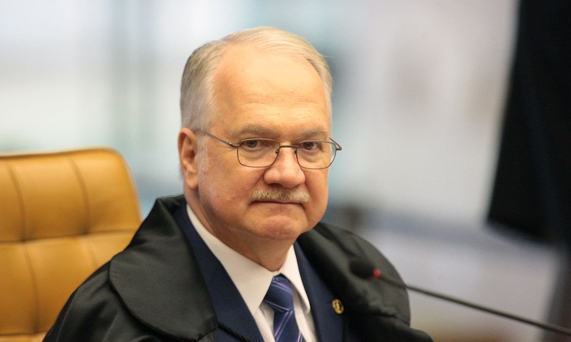 Caso Banco Master volta ao centro do STF após nova determinação de Fachin