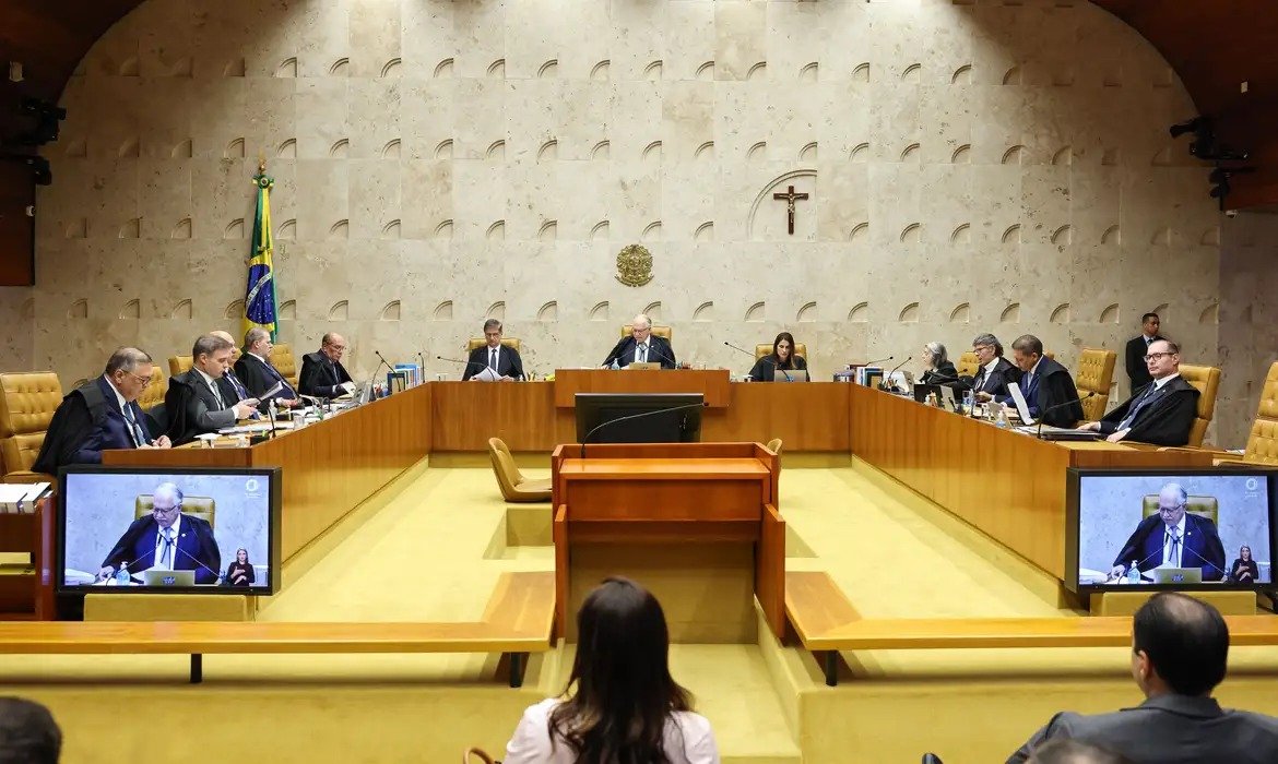 STF analisa caso Moraes em meio a divergências e pressão institucional