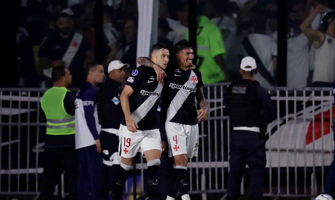 Vasco avança na Sul-Americana e reforça tradição em competições continentais