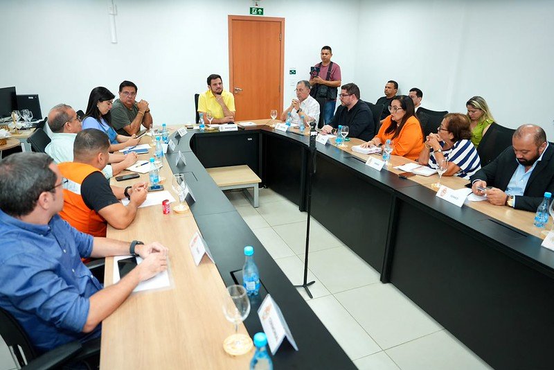 Manaus intensifica combate à queima de lixo doméstico