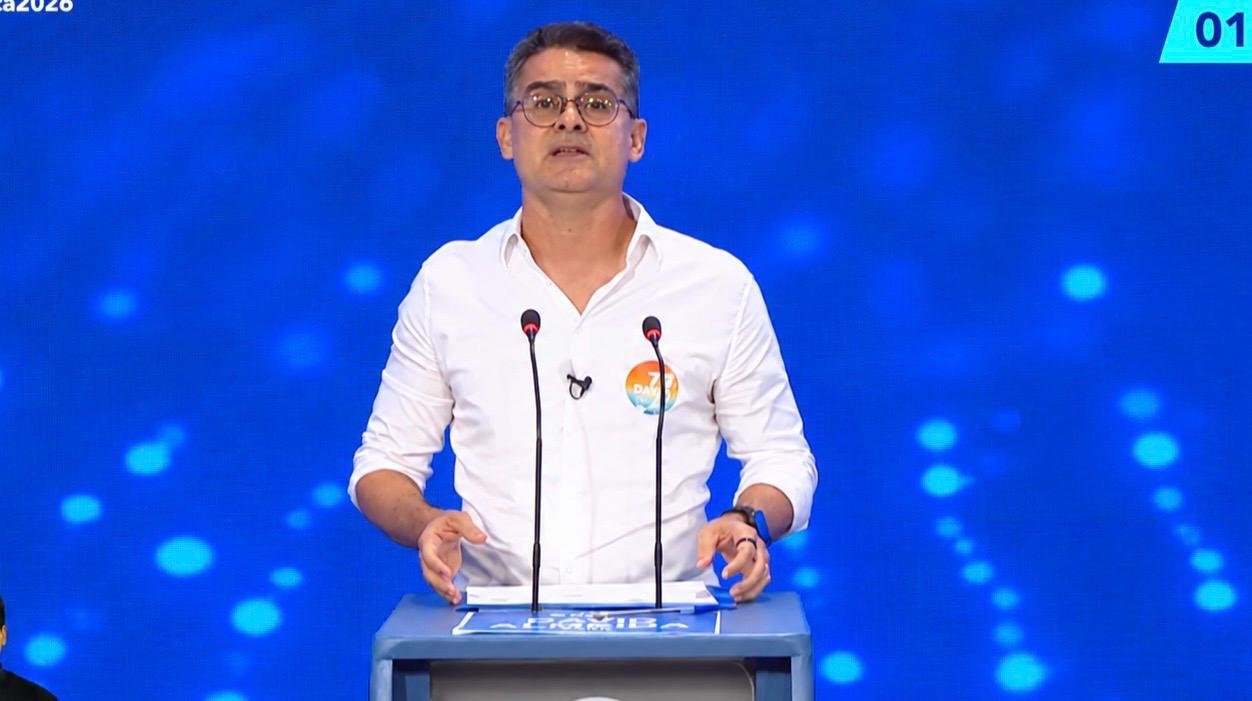 Debate cita água, transporte e moradia no Parque das Tribos