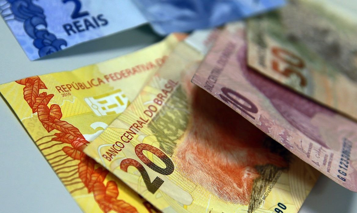 Carteira de crédito livre atinge R$ 4,1 trilhões em agosto