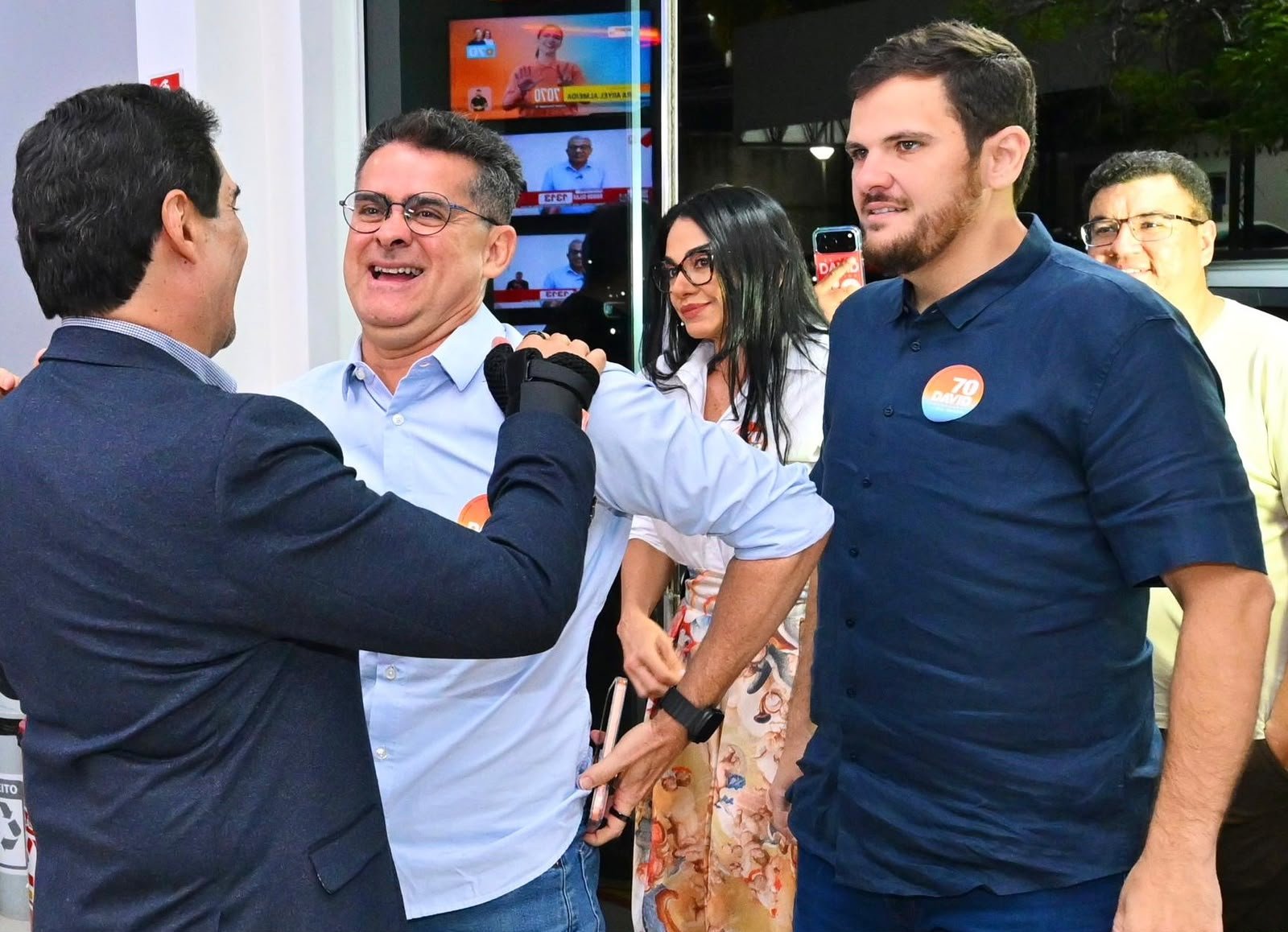 David Almeida defende comparação de resultados em debate
