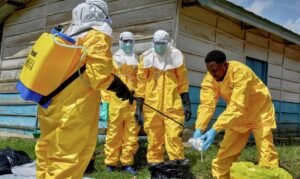 Vigilância é reforçada contra avanço do Ebola no Congo